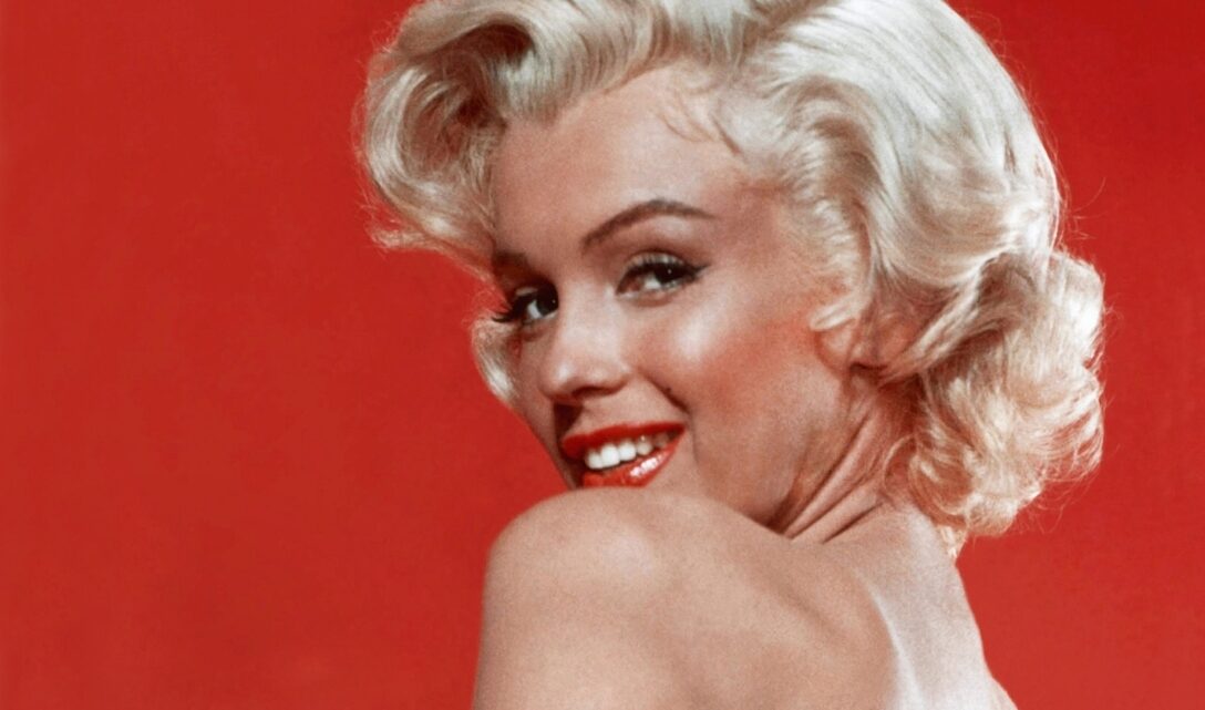 Dermaplaning, fai risplendere il tuo viso con la tecnica segreta di Marilyn Dermaplaning, fai risplendere il tuo viso con la tecnica segreta di Marilyn